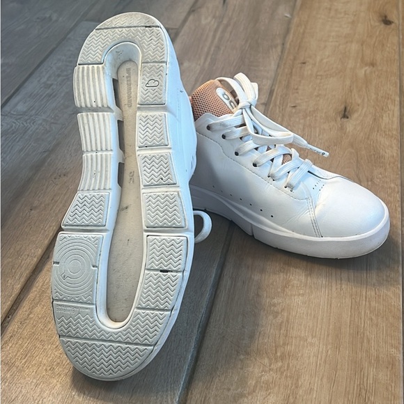 On Cloud The Roger Advantage Sneaker - Picture 3 of 4